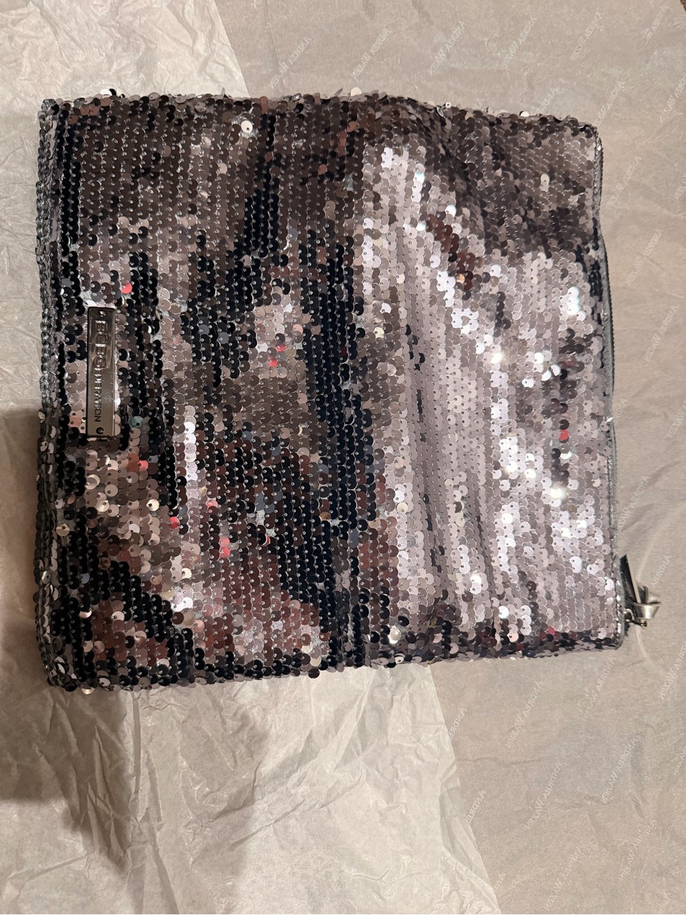 Sequin Sparkle Wristlet Clutch - Silver